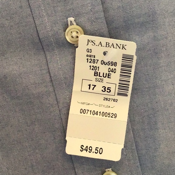 🟥NWT men’s Jos A bank button down🟥 - Picture 4 of 4